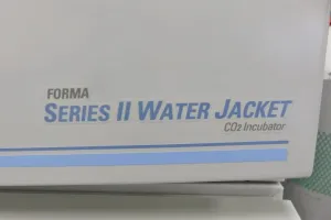Thermo Scientific Forma Series II 3110 Water-Jacketed Double-Stacked CO2 Incubator, 15 of 18