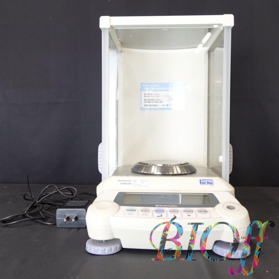 Shimadzu AUW220D Electronic Analytical Balance with Uniblock Sensor