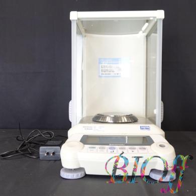 Shimadzu AUW220D Electronic Analytical Balance with Uniblock Sensor-cover