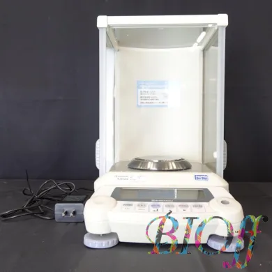 Shimadzu AUW220D Electronic Analytical Balance with Uniblock Sensor