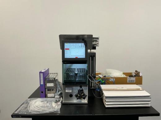 Buchi pure C-810 Flash Chromatography System for Chemical Purification-cover