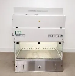 Labcaire SC12R Recirculating Class II Safety Cabinet, 2 of 25