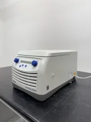 Eppendorf 5418R Refrigerated Benchtop Centrifuge with Digital Temperature Control, 2 of 4