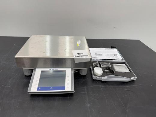 Mettler Toledo XP64001L precision laboratory scale-cover