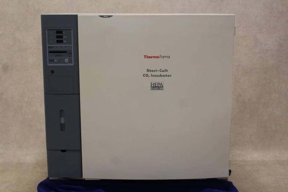 Thermo Scientific Forma Steri-Cult 3311 CO2 Incubator-cover