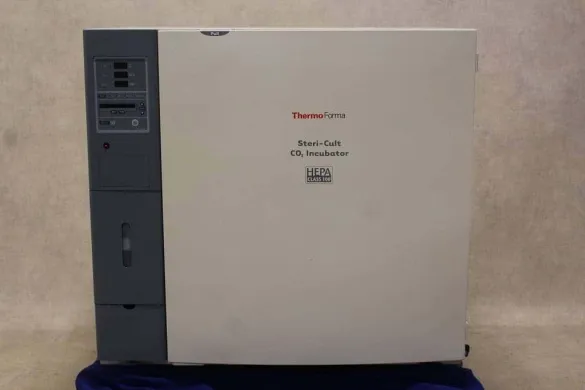 Thermo Scientific Forma Steri-Cult 3311 CO2 Incubator