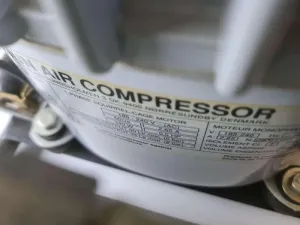 Jun-Air 6-J Mini Air Compressor, 7 of 8