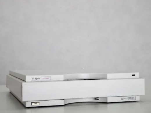 Agilent G1379A 1160 Series HPLC Vacuum Degasser for Solvent Oxygen Removal