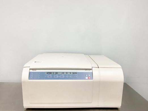 Thermo Scientific Megafuge 40R High-Capacity Refrigerated Benchtop Centrifuge-cover