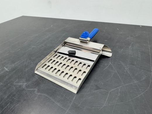 Manual Capsule Counter Tray with Stainless Steel Construction and Ergonomic Handle-cover