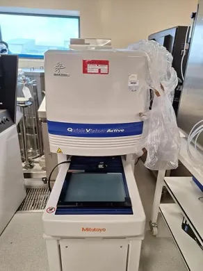 Mitutoyo 202TP Vision Measuring System