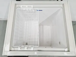 Sanyo MDF-136 Biomedical Ultra-Low Temperature Freezer -40ºC, 6 of 9