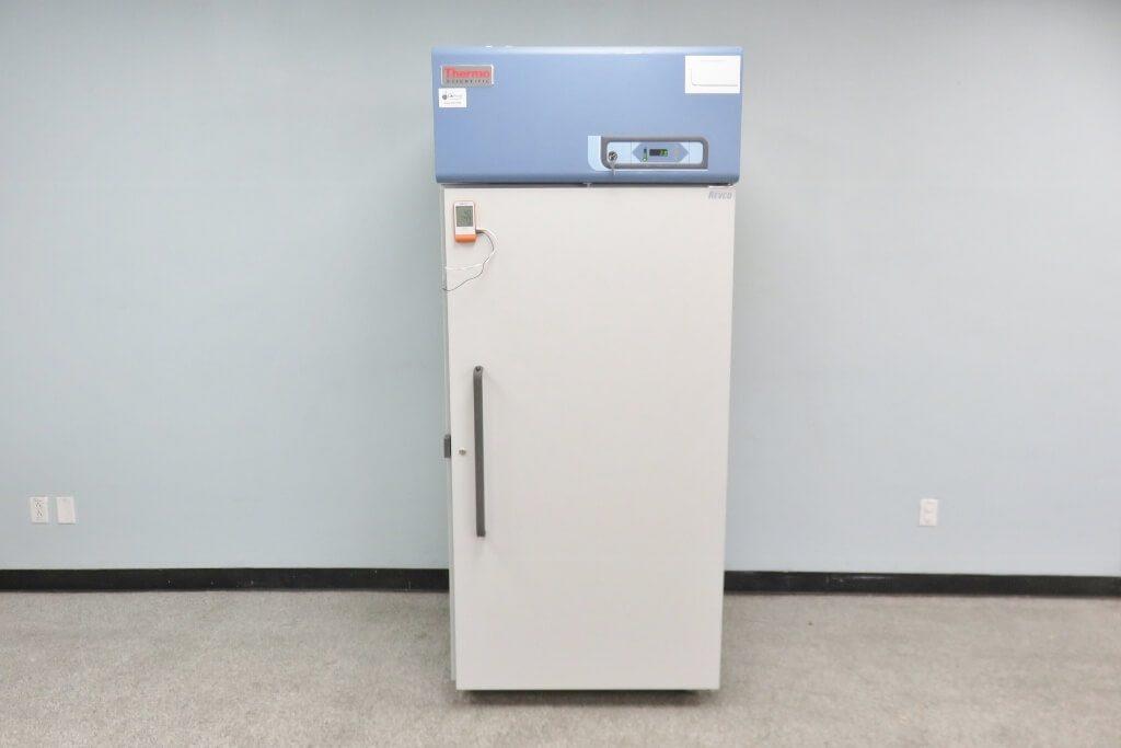 Thermo Revco REL3004A20 4°C Laboratory Refrigerator for Precise Biomedical Storage