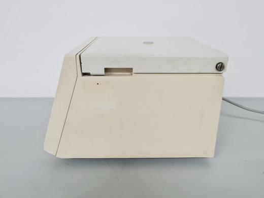 Heraeus Biofuge 13 Centrifuge Lab-cover