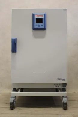 Thermo Scientific Heratherm IGS180 Laboratory Incubator