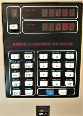Waters M490E Programmable Multiwavelength UV-Visible Detector-cover