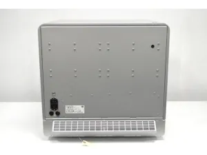Qiagen QIAcuity Eight Digital PCR System 911050, 10 of 12