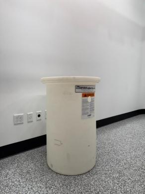 Snyder Industries Industrial Chemical Containment Tank-cover