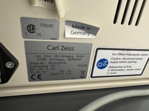 Carl Zeiss Inverted Microscope with Binocular Eyepiece for Advanced Laboratory Use-cover