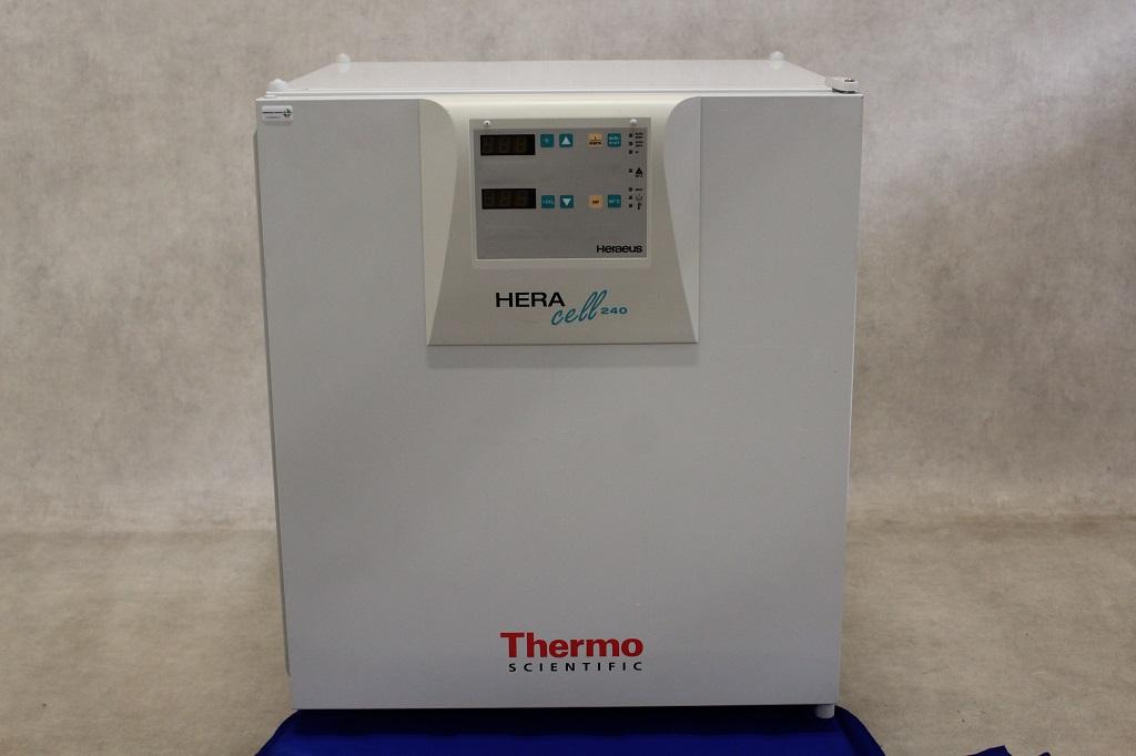 Thermo HERAcell 240 CO2 Incubator