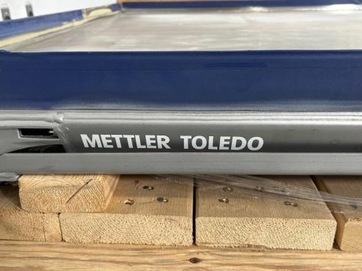 Mettler Toledo PFD779 Stainless Steel 58x58 Industrial Floor Scale-cover