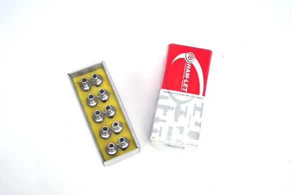 HAM-LET 767LT Stainless Steel 1/8 in x 6 mm Tube Fitting 3001753