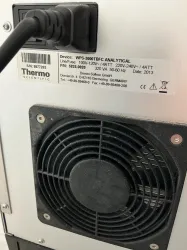 Thermo Scientific Ultimate 3000 WPS-3000TBFC High-Performance HPLC Autosampler, 2 of 2