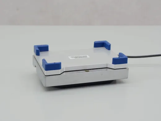 Variomag Teleshake Shakemodule Magnetic Shaker for Microtiter Plates with RS232 Control