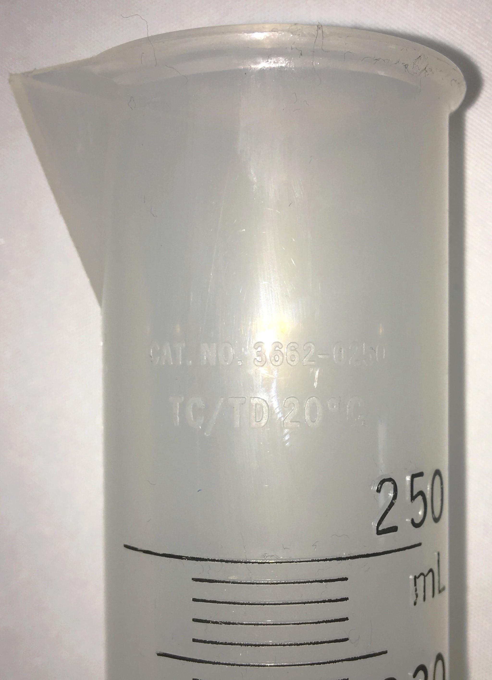 Nalgene 3662-0250 Plastic 250mL Graduated Cylinder