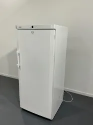 Liebherr G 5216 Index 21B/001 Upright Laboratory Freezer with Digital Temperature Control, 2 of 4