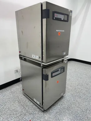 Thermo Scientific Heracell Vios 250i CR Stainless Steel CO2 Incubator for Cell Culture