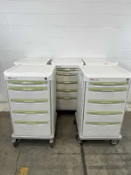 Metro Starsys SXRSMDSRG Medical Surgical Cart with Key-Locking Drawers and Antimicrobial Protection, 3 of 7