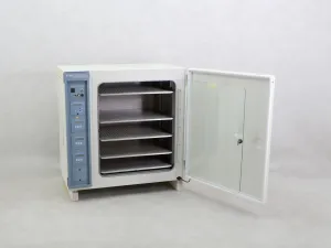 Thermo Scientific 3035 CO2 Incubator, 9 of 15