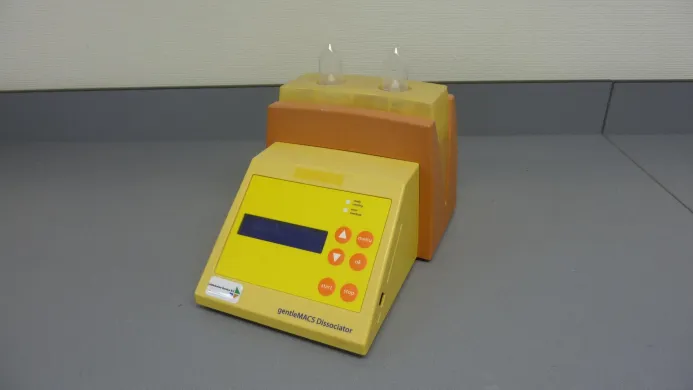 Miltenyi Biotec gentleMACS Dissociator