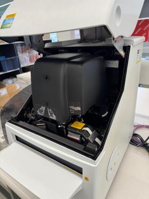 PerkinElmer EnVision 2105-0010 680 nm Laser Multimode Plate Reader-cover