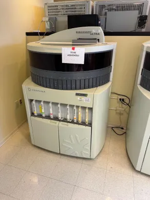 Ventana Discovery Ultra Automated Immunohistochemistry and ISH Chemistry Analyzer