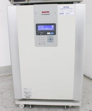 Sanyo MCO-19AIC 170L CO2 Incubator with Stainless Copper Alloy Antibacterial Interior-cover