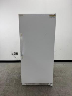 Commercial-Grade Laboratory Freezer with Lockable Door and Wire Shelves-cover