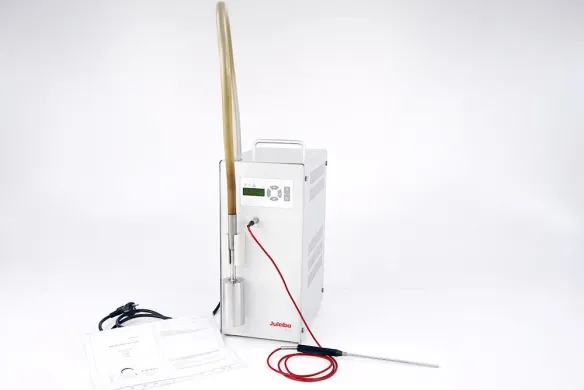 Julabo FT402 Rapid Immersion Cooler, -40 to +30 °C, 9650842.03 with Probe