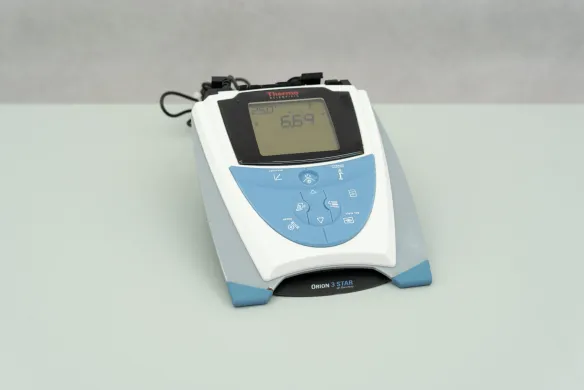 Thermo Scientific Orion Star 3 pH Meter with Stability Algorithm and GLP Functions