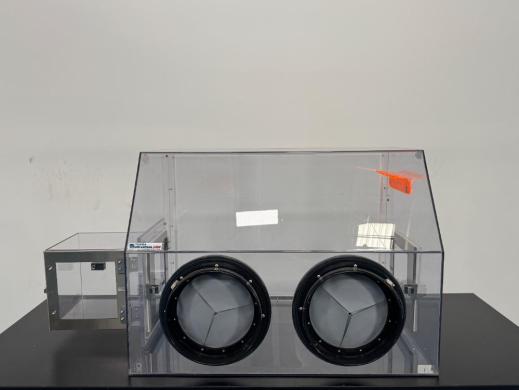 Terra Universal Glovebox for Controlled Atmosphere and Contamination Control-cover