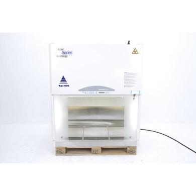 Kojair Blue Series Biowizard SilverLine 1.2m  Laminar Flow Hood Sicherheitswerkbank UV-cover