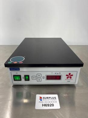 Sakura 1452 Precision Laboratory Hot Plate with Digital Temperature Control-cover