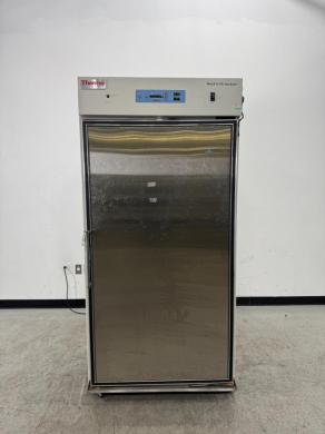 Thermo Fisher Scientific Reach-In CO2 Incubator for Controlled Cell Culture Incubation-cover