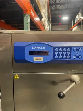 Lancer 1400 LXP Automated Laboratory Glassware Washer with Integrated Control Panel