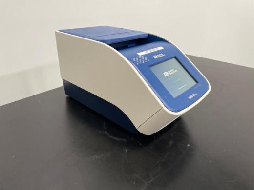 Applied Biosystems Veriti 96 Well Thermal Cycler-cover