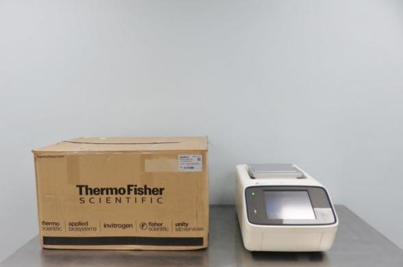 Applied Biosystems Proflex Modular Thermal Cycler with Interchangeable Blocks and Touchscreen Interface-cover
