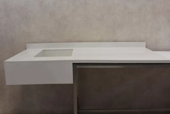Polypropylene Laboratory Countertop with Integrated Sink