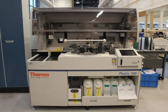 Thermo ImmunoCAP Phadia 1000 Immunoassay Analyzer