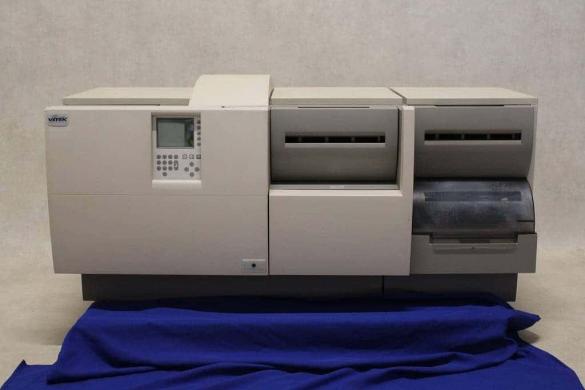 BioMérieux Vitek 2 XL Automated ID/AST System for Microbial Analysis-cover